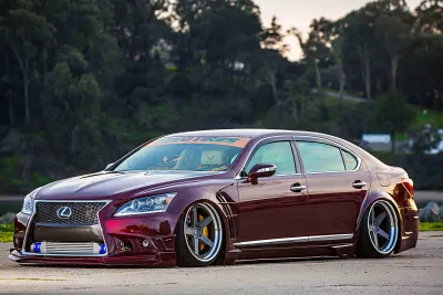 LS 460